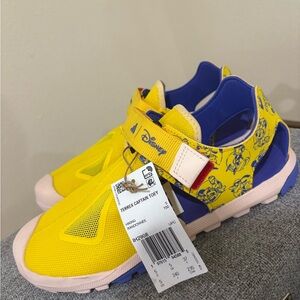 adidas Disney Kids Terrex Captain Toey Hiking shoes in Yellow and Blue